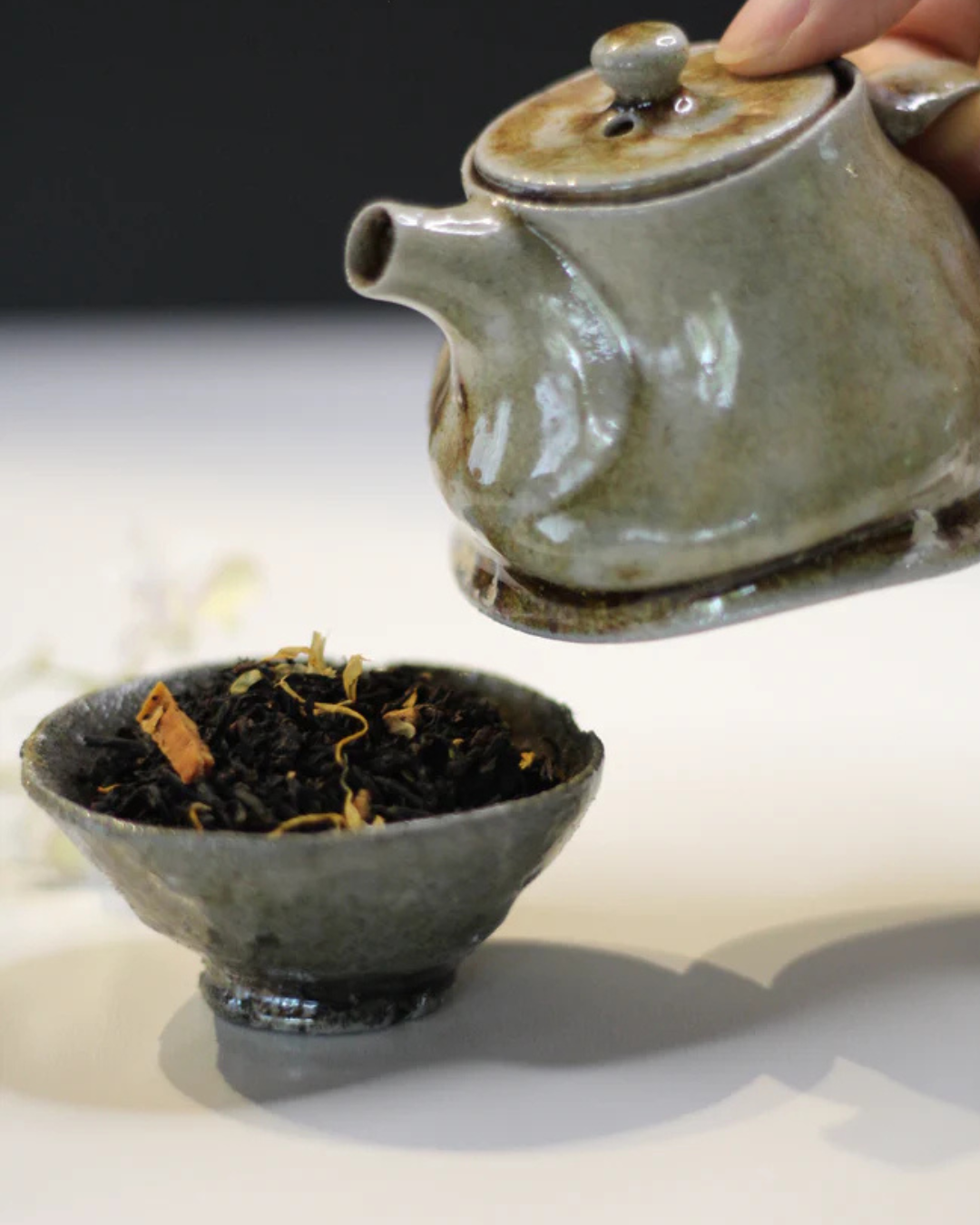 Oribe Tea Co. Kona Mango Loose Leaf Tea, image 2 of 2