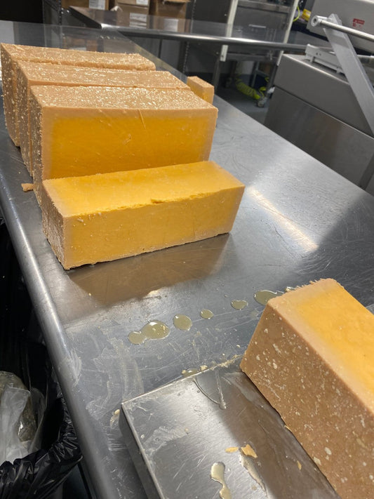 23 Year Plaid Aged Cheddar - 8 ounces