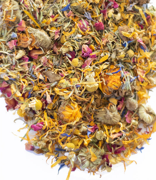 Best Eggs Ever! Nesting Herbs (Chamomile, Roses, Lavender, Cornflowers, & Calendula) For Pet Chickens, Animals & Pet Supplies from Dahlia Pets