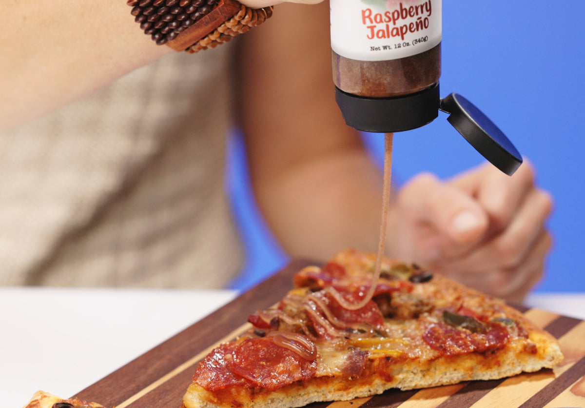 Drizzlers Raspberry Jalapeño Honey, Condiment from Yes Honey