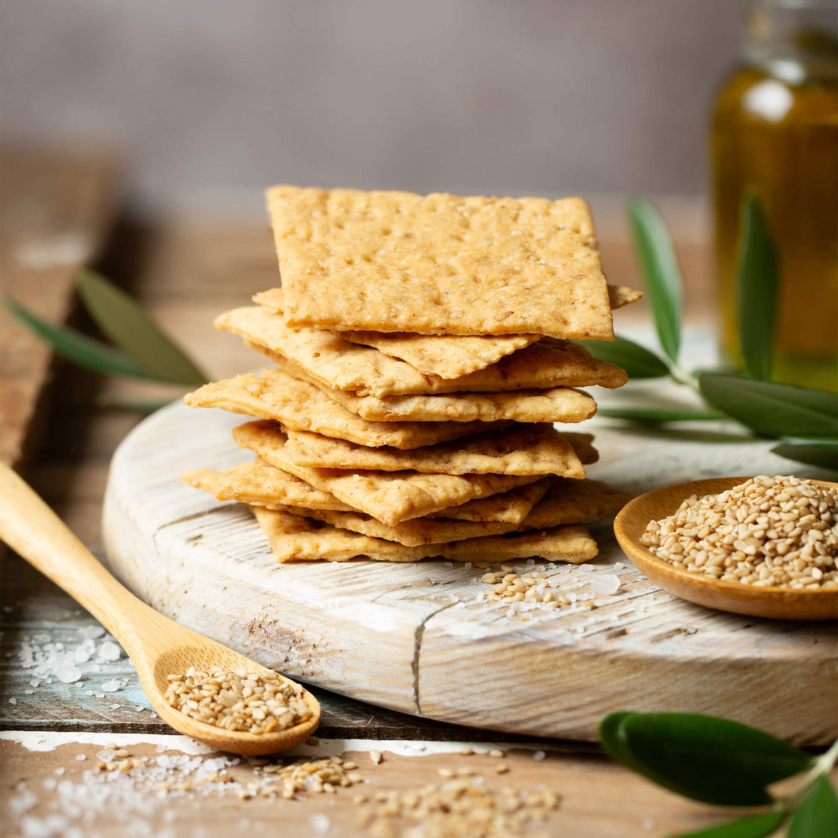 Sesame crackers by EMILIA FOOD LOVE USA