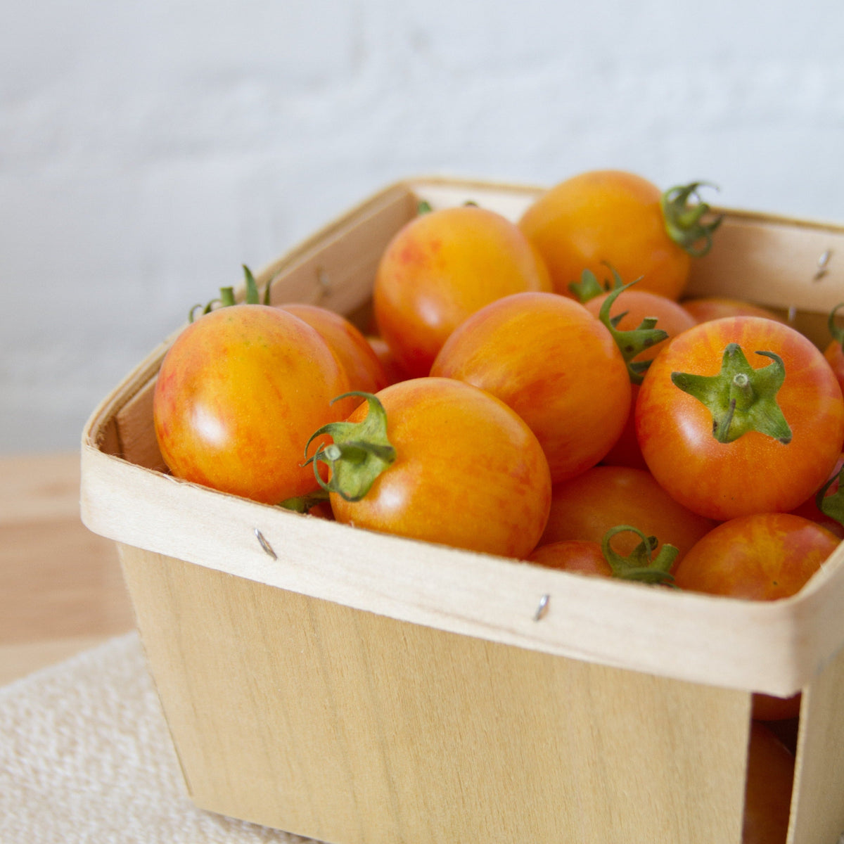 Tropical Sunset Tomato by MIgardener