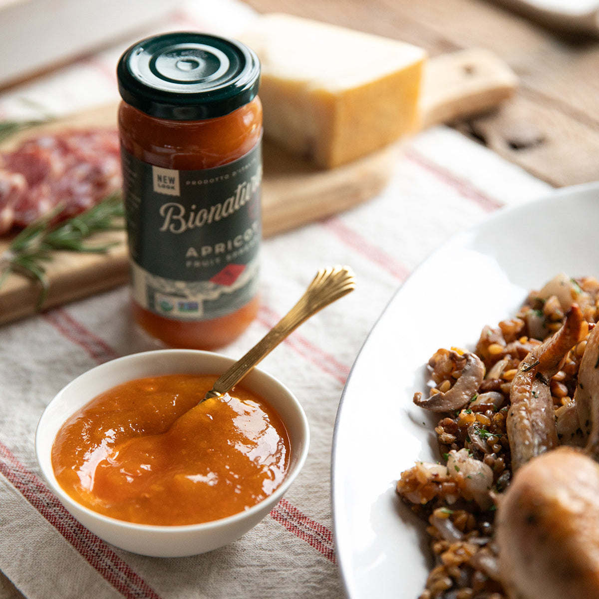 Organic Fruit Spread Apricot from Jovial Foods, Inc
