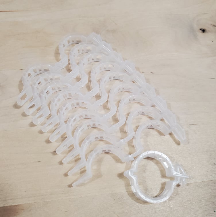 C-Clip Support for Cucumbers & Tomatoes (10 ct.) by MIgardener