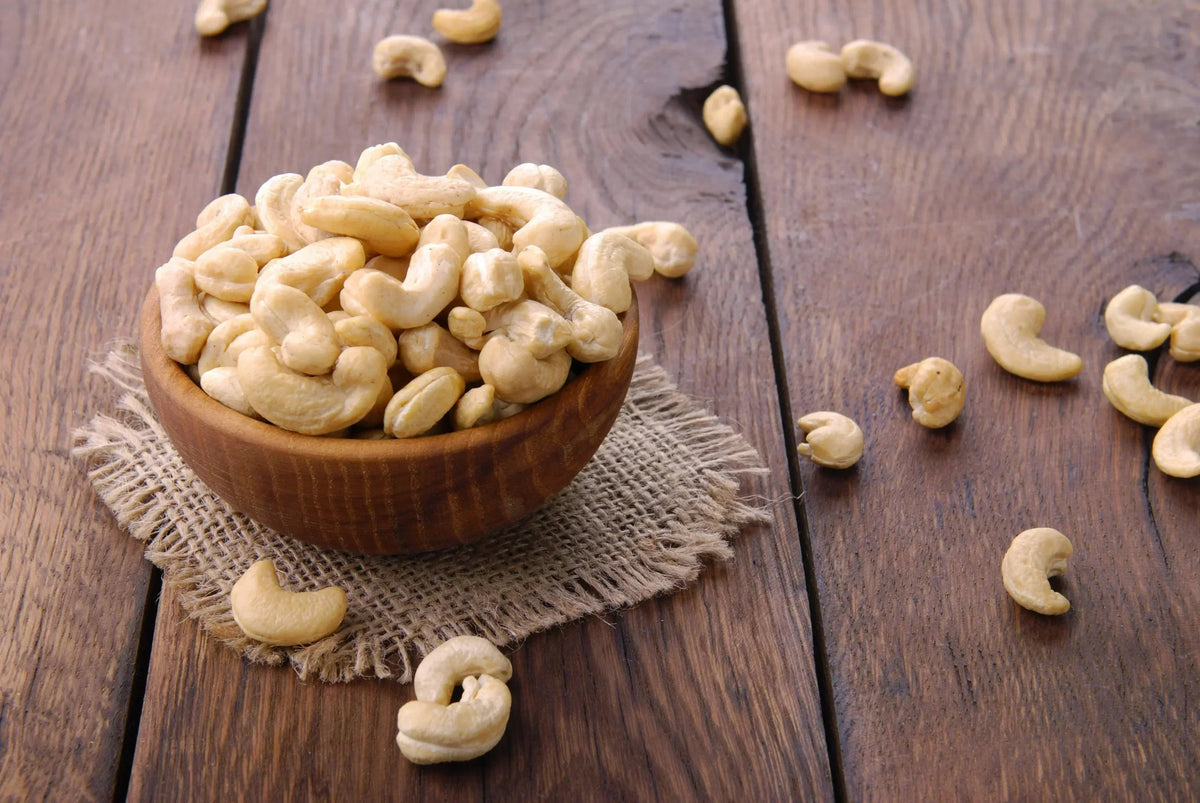 Certified Fair Trade Organic Whole Cashews 1.5 lb (Case of 16)