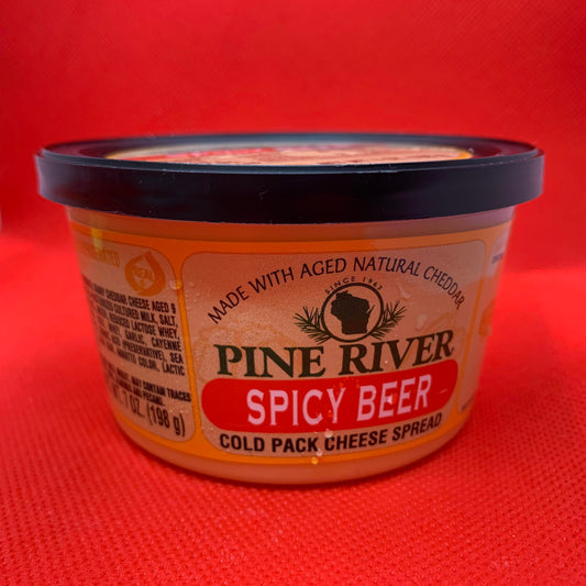 Pine River Spicy Beer Cheddar Spread, 7 oz